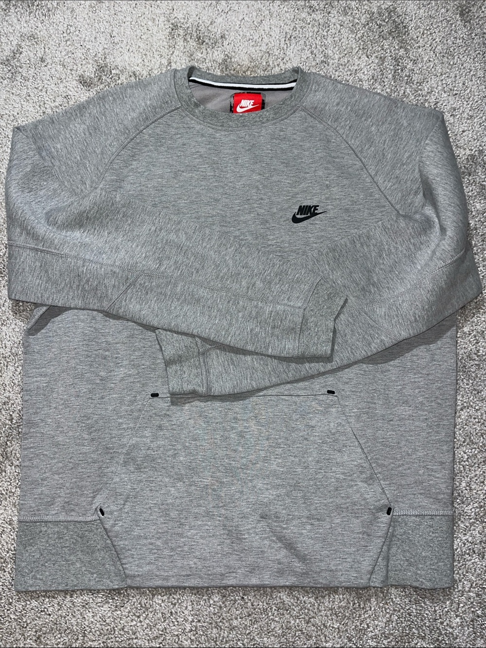 Nike Gray Kangaroo Pocket Technical Cotton/Poly sweatshirt-L Adult Unisex